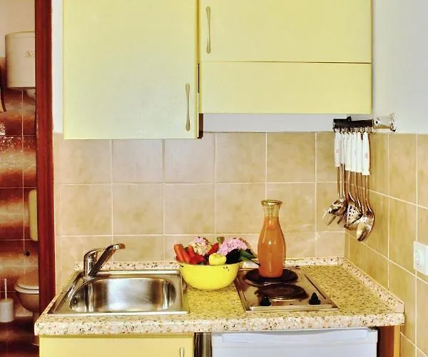 With Parking Space Orebic, Peljesac - 14834