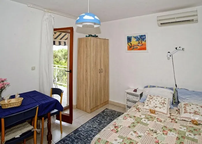 With Parking Space Orebic, Peljesac - 14834 奥瑞比克